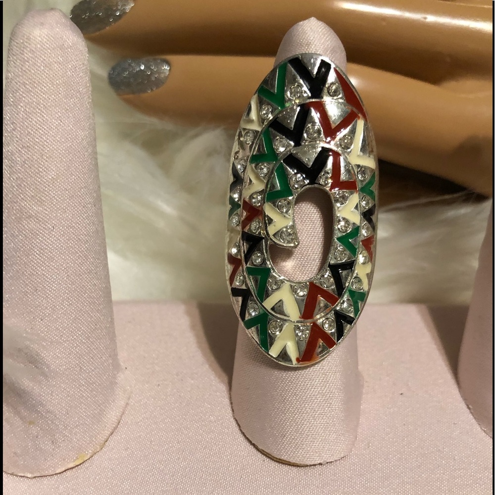 Beautiful Big Western Stretch Fun Ring !!!!